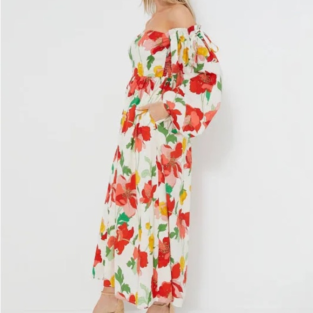 Hyacinth House’s Floral Off-Shoulder Maxi Dress with an off-shoulder neckline. - Picture 2 of 5